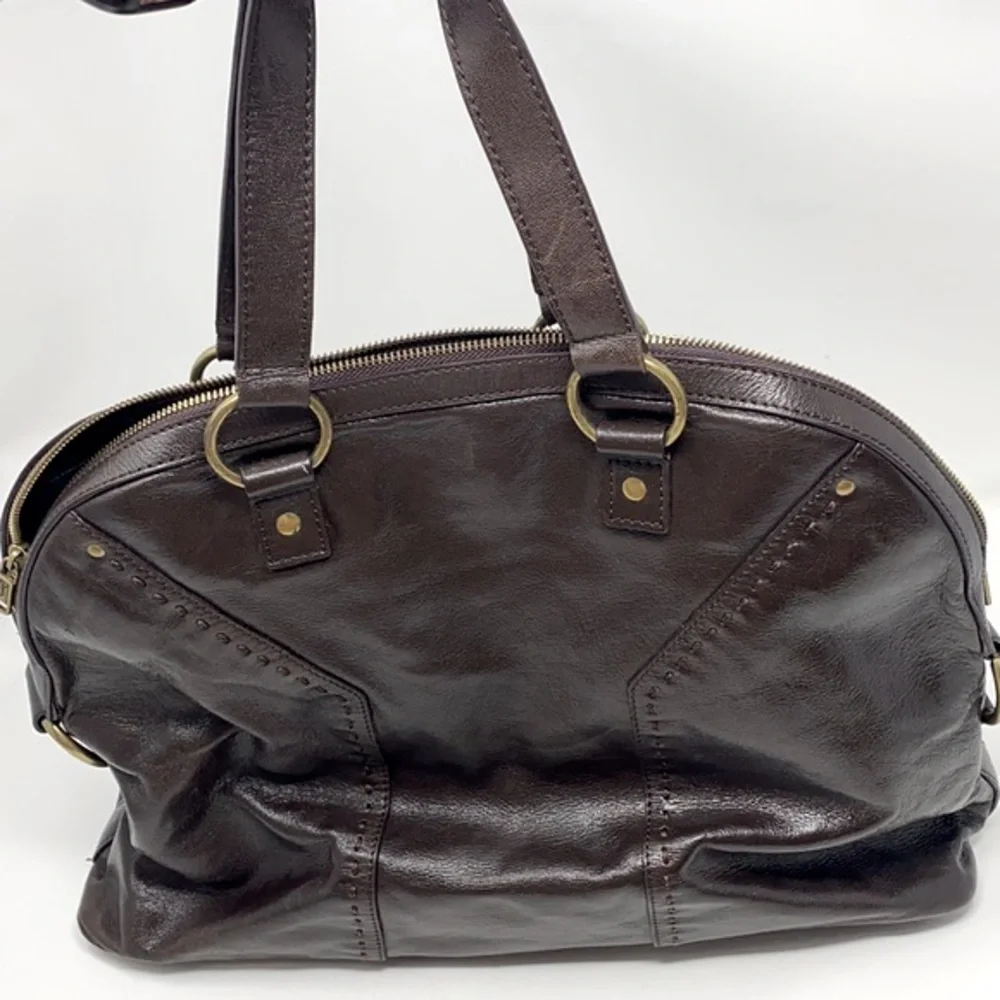 Yves Saint Laurent  Leather Oversized Muse Bag - Picture 5 of 15